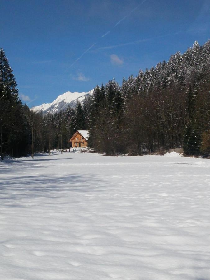 Chalet Le Dorf Noetsch Exterior photo