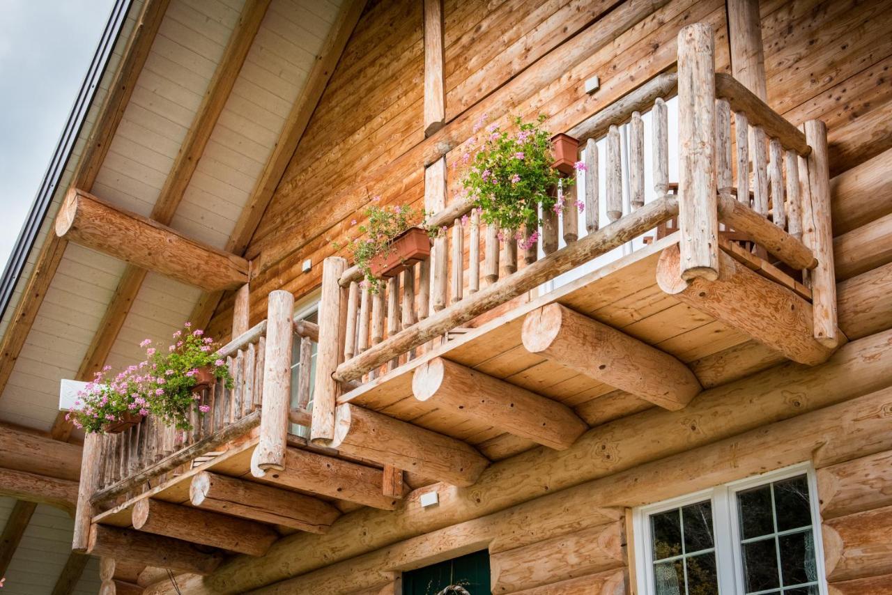 Chalet Le Dorf Noetsch Exterior photo