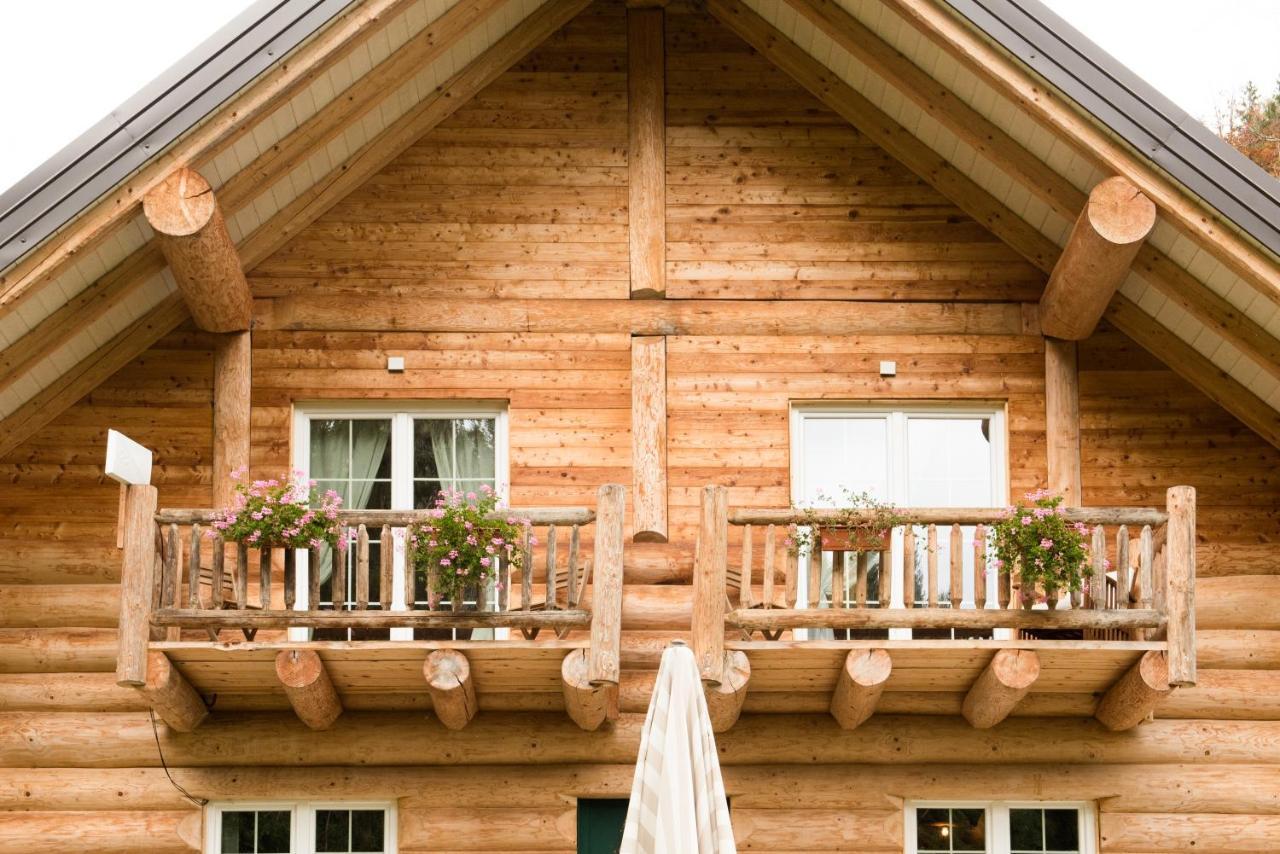 Chalet Le Dorf Noetsch Exterior photo